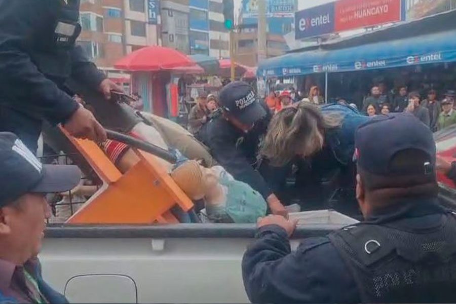 Decomisan productos que estaban en la vía pública en el jr. Cajamarca