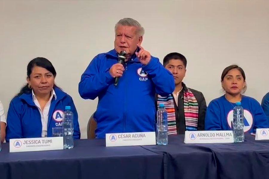 Acuña en Huancayo: Intenta sacudirse de escándalo por contrataciones vinculadas a Brunella Horna