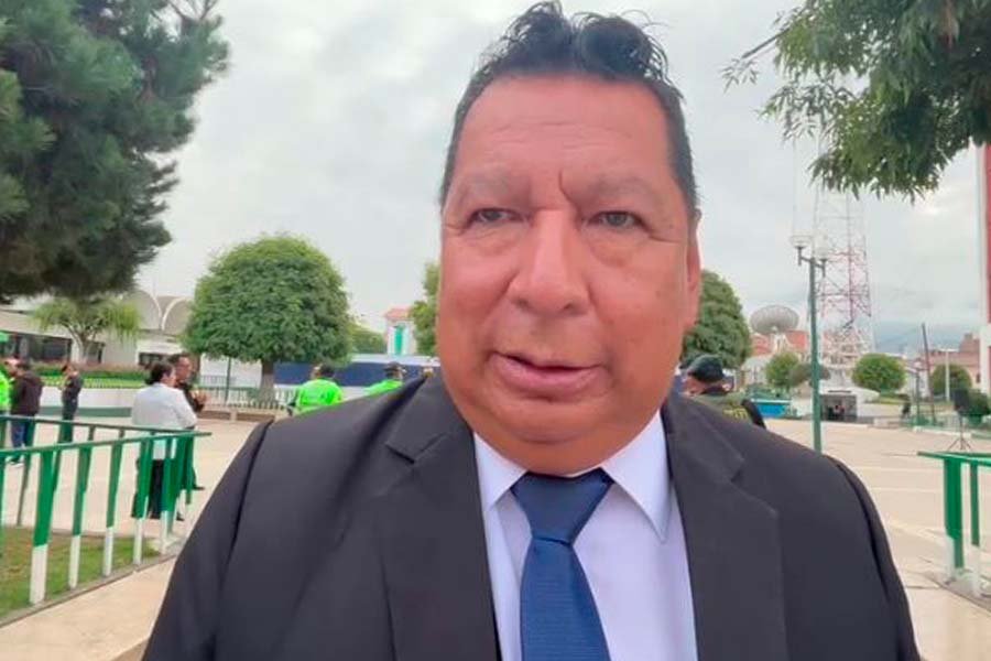 Alcalde asegura que Exgerente municipal “tiró la toalla” porque no soportó su ritmo de trabajo