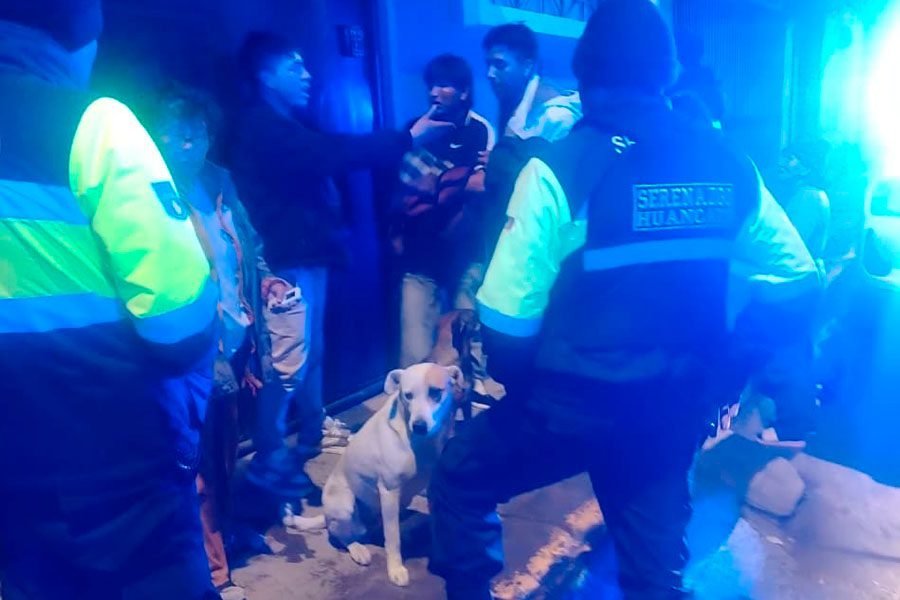 Violenta madrugada en Huancayo: tres jóvenes heridos tras resistirse a presunto asalto