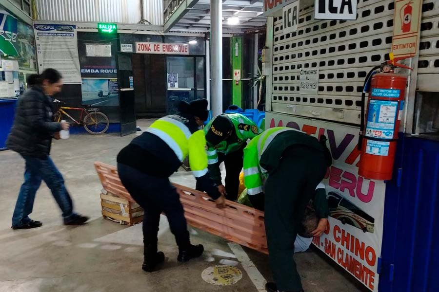 Varón fallece repentinamente en interior de empresa de transportes en Huancayo