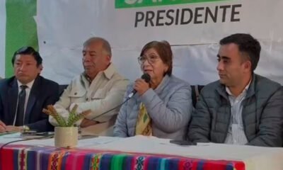 Doce organizaciones de izquierda forman el “Frente por la Democracia” y respaldan a Roberto Sánchez