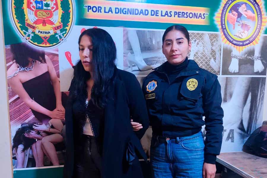 Detienen a mujer que se hacía pasar por abogada en sede policial de Huancayo
