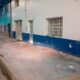 Vecinos de El Tambo dejan basura en vivienda del alcalde como protesta por gestión municipal