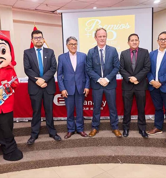 Convocatoria abierta para emprendedores que desafían al tiempo