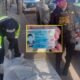Encuentran a un hombre sin zapatos y sin vida en la vía pública