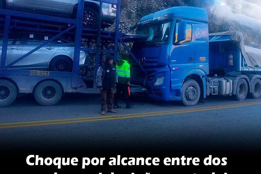 Choque por alcance entre dos camiones deja daños materiales en la Carretera Central