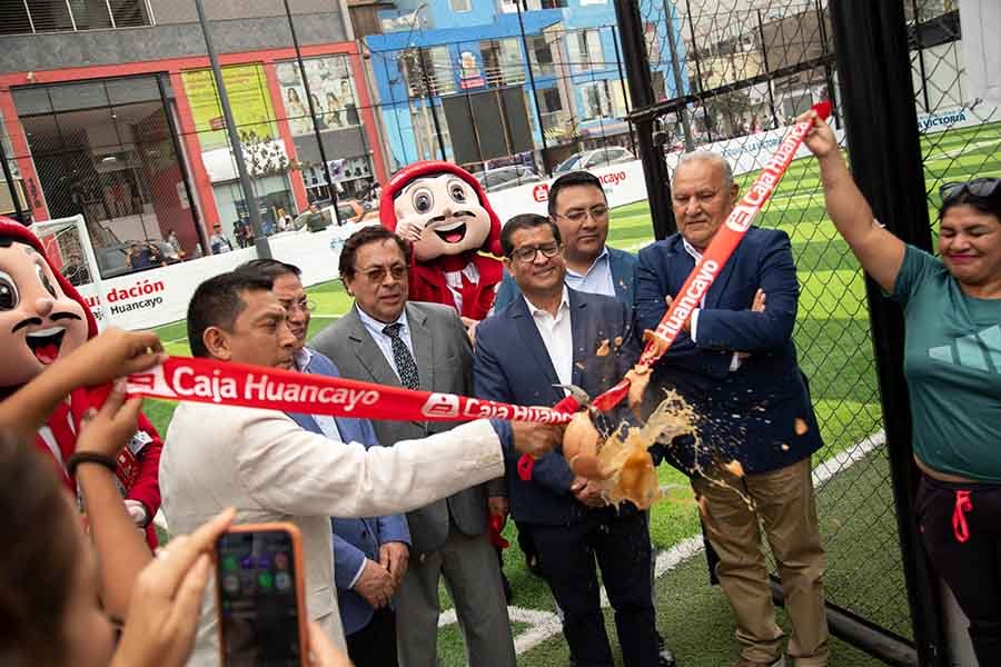 Caja Huancayo y la Fundación Caja Huancayo recuperan espacios clave para el deporte y la convivencia ciudadana en La Victoria