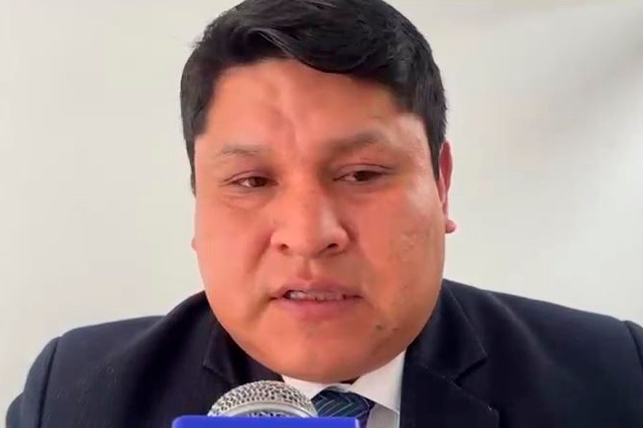 Llallico regresa a la alcaldía de El Tambo y en solo 13 días ya cambia a funcionarios clave