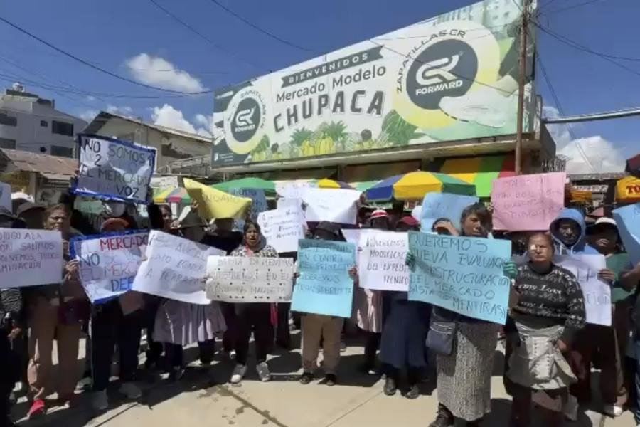 Reubicación del Mercado Modelo de Chupaca enfrenta a comerciantes y Municipalidad