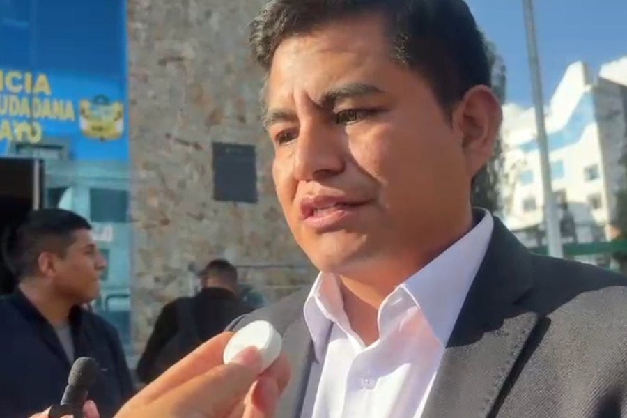Dennis Cuba afirma que solo saludó a Arnoldo Mallma, pero reconoce que utiliza vivienda como punto de reuniones